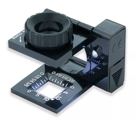 LUPA DE PRECISION DE MANO CUENTAHILOS C/LUZ LED 11,5X 15MM, CARSON-1